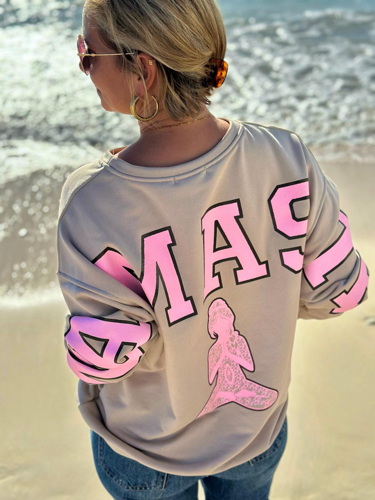 NAMASTE Statement Sweatshirt – Soft Taupe